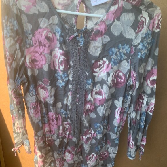 Children's Place Dark Floral Dress - Picture 4 of 8